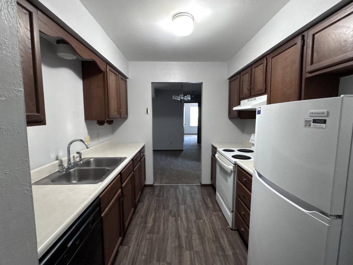 Apartment for rent at 3355 Laskey #16, Toledo, OH 43623