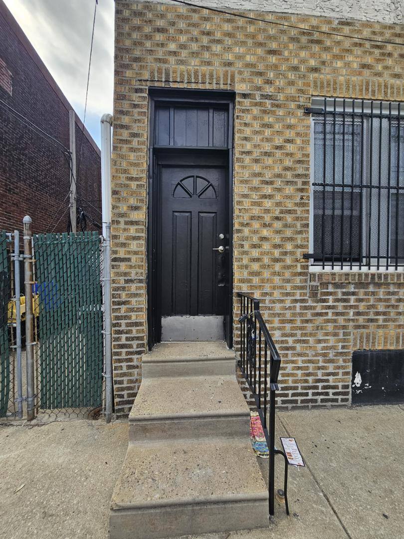 Apartment for rent at 752 E Tioga St #2, Philadelphia, PA 19134