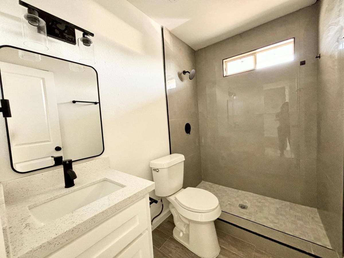 Apartment for rent at Alaniz, 317 N 28th St, McAllen, TX 78501