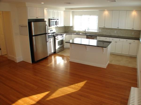 Apartment for rent at 17 Grafton St, Arlington, MA 02474
