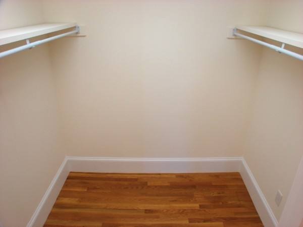 Apartment for rent at 17 Grafton St, Arlington, MA 02474