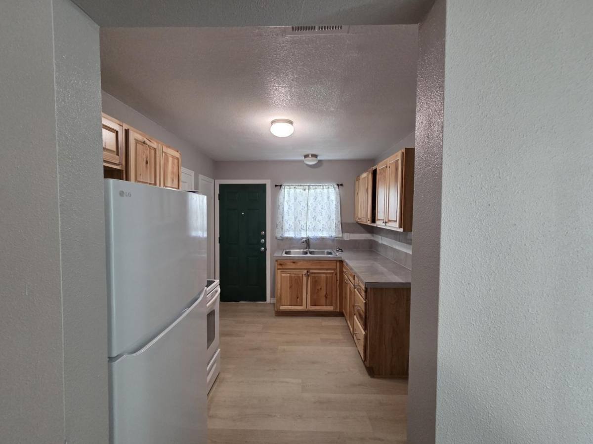 House for rent at Wanda Park, 1107 Middleton St, Killeen, TX 76541