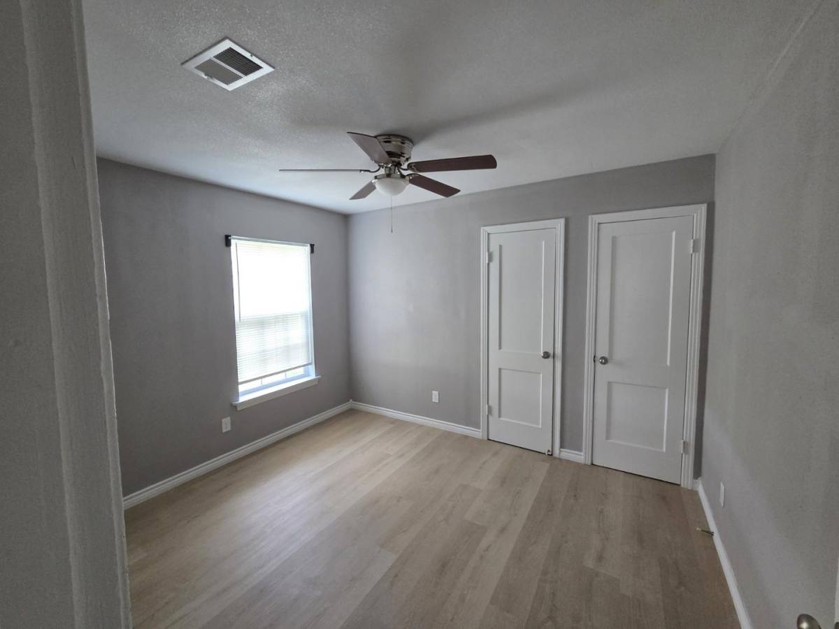 House for rent at Wanda Park, 1107 Middleton St, Killeen, TX 76541
