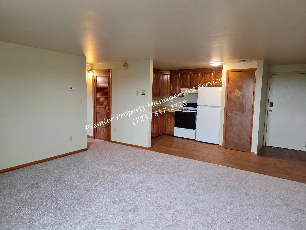Apartment for rent at 917 Dar #204, Beaver Falls, PA 15010
