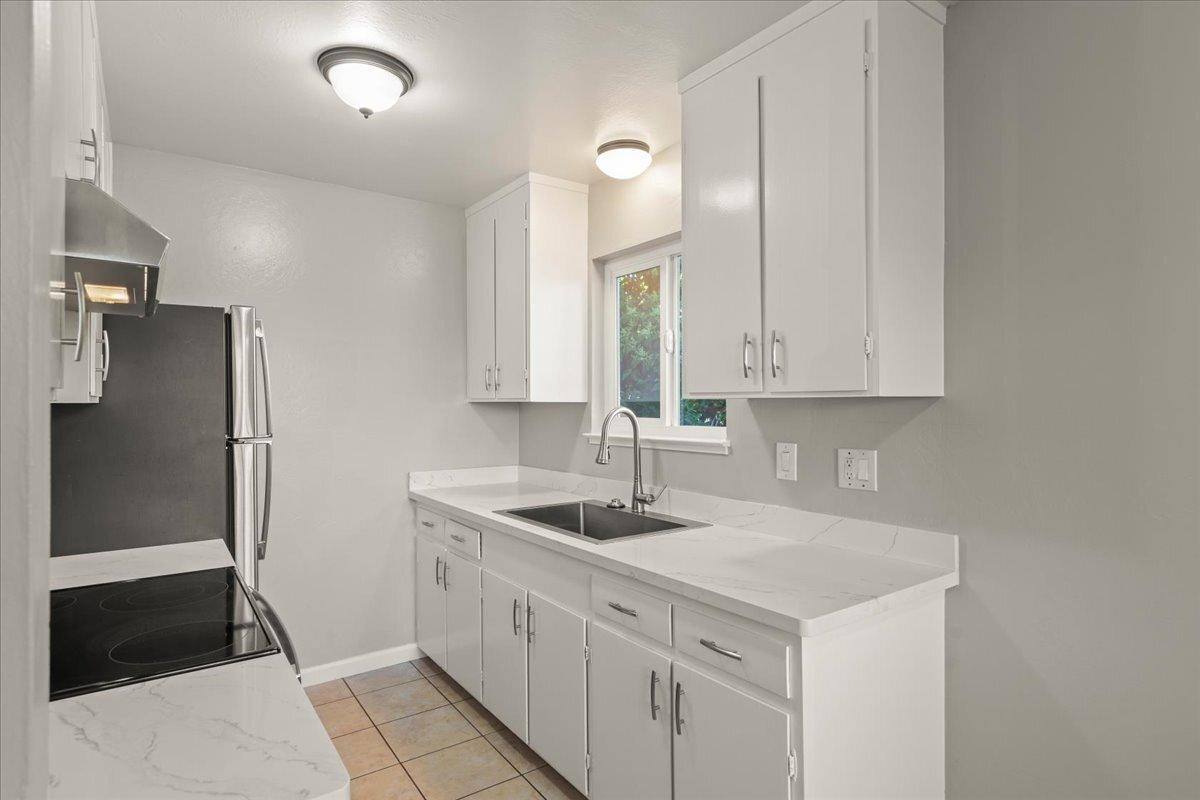 Apartment for rent at 1475 Ontario Lane #D-1, Campbell, CA 95008