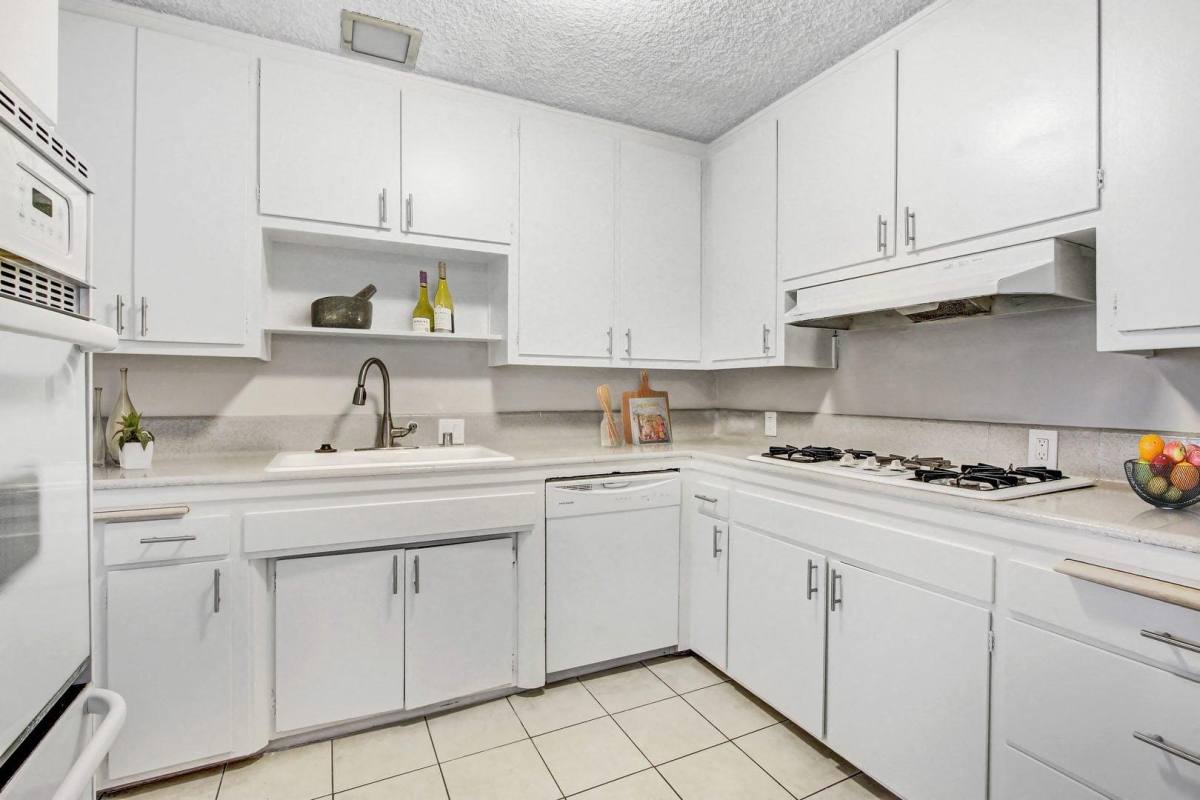 Apartment for rent at Fulton Terrace Apartment Homes, 4419 Fulton #25, Sherman Oaks, CA 91423