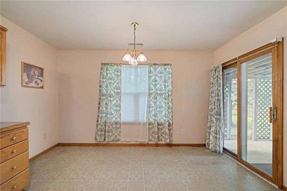 House for rent at 2305 Brett Dr, Lawrence, KS 66049