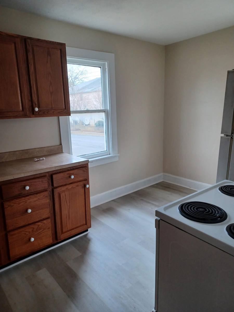 House for rent at 1001 S Cameron St, Winchester, VA 22601