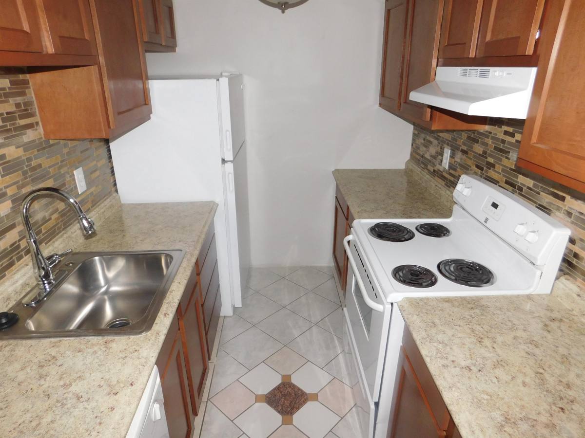 Apartment for rent at Berkshire, 7168 Baptist Rd #301, Bethel Park, PA 15102