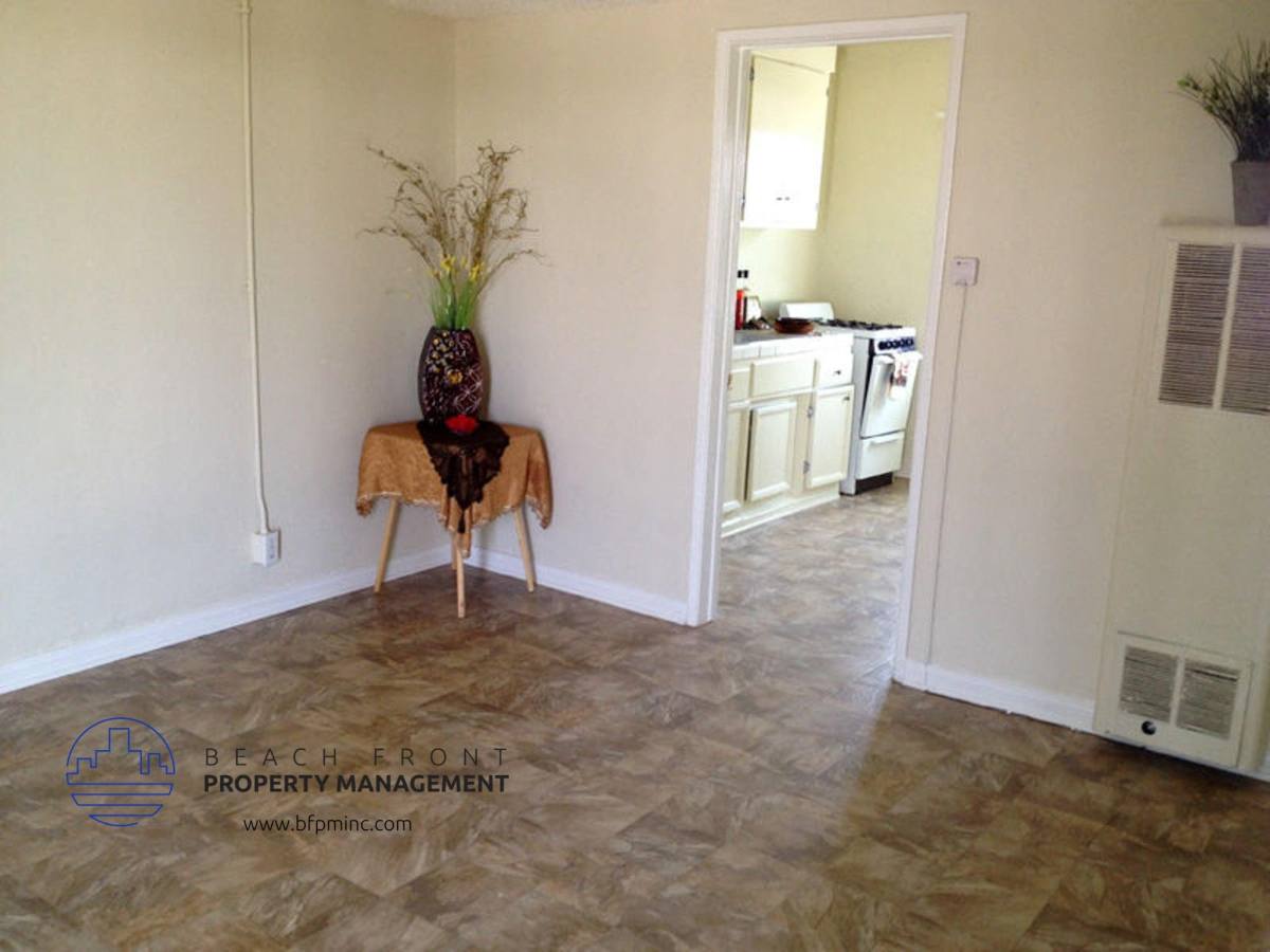 Apartment for rent at 10600 South Inglewood Avenue, 10600 S Inglewood Blvd #47, Inglewood, CA 90304