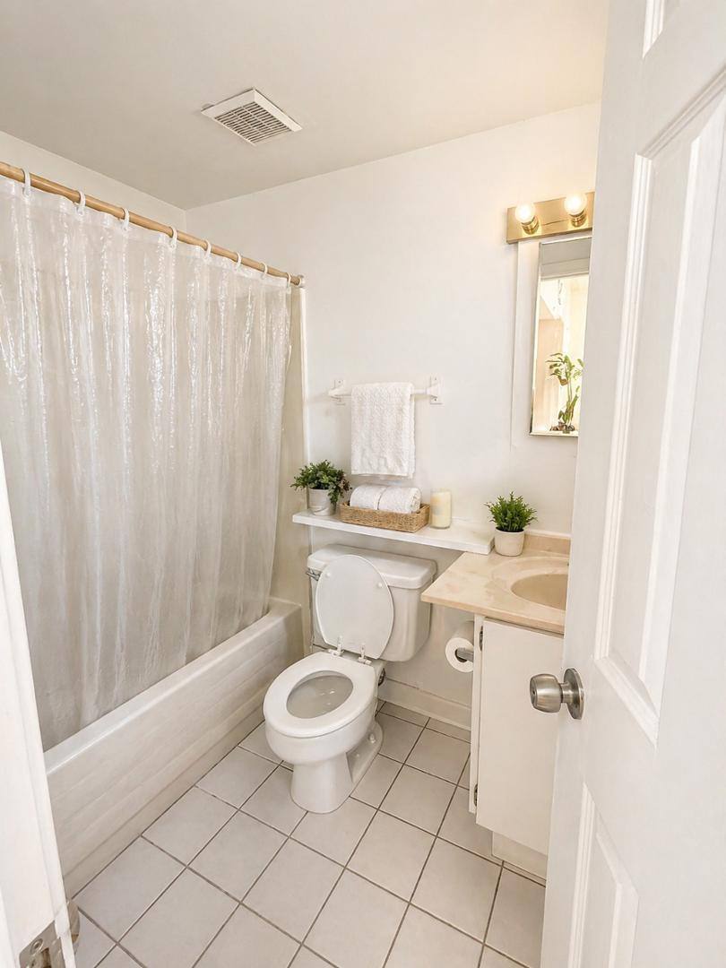 Apartment for rent at 1901 E Lombard St, Baltimore, MD 21231