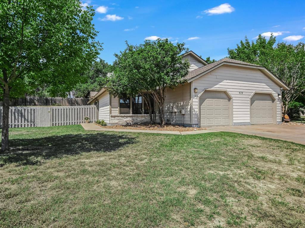 House for rent at Lohmans Crossing Estates, 439 Sailmaster St, Austin, TX 78734