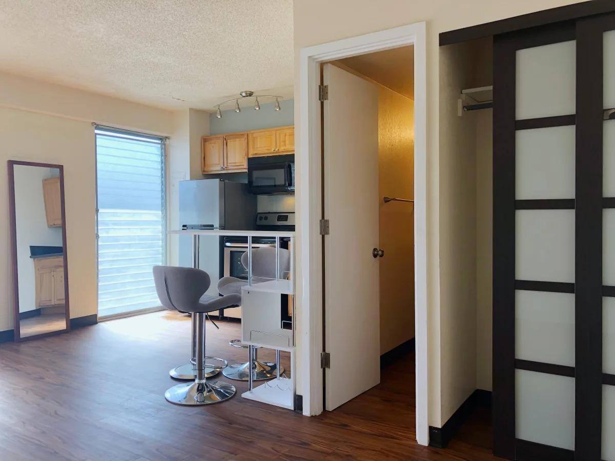 Apartment for rent at Kewalo, 1442 Kewalo St #401, Honolulu, HI 96822