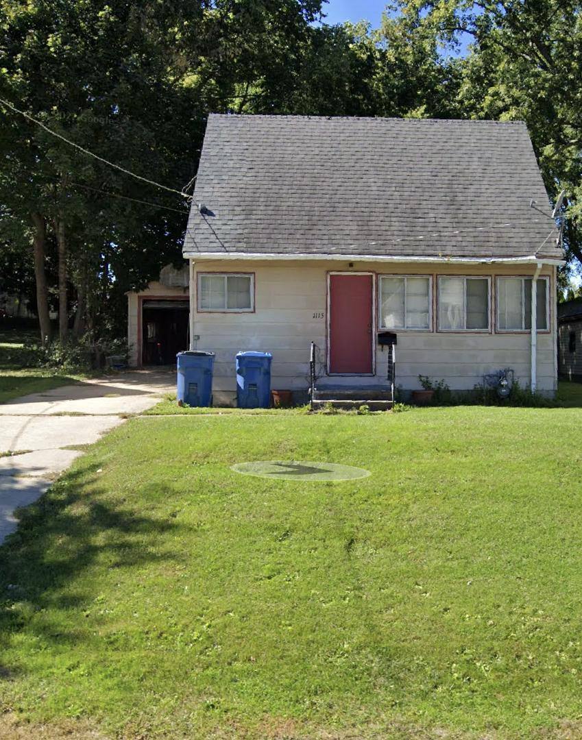 House for rent at 1115 Walnut Ave, Dixon, IL 61021