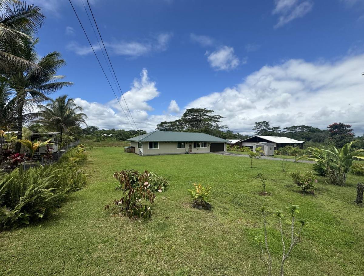 House for rent at 15-1504 16th Ave, Keaau, HI 96749