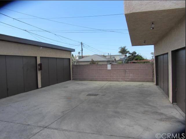House for rent at 3120 W 113th St #3, Inglewood, CA 90303