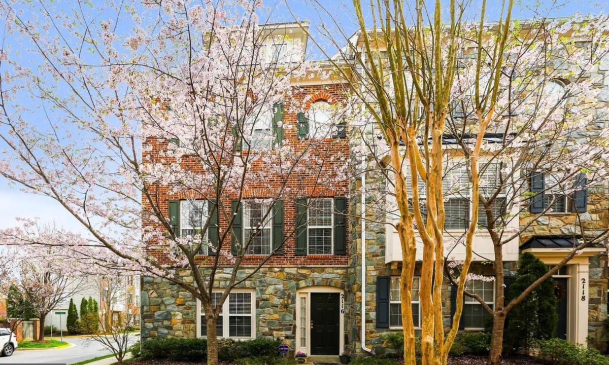 Townhouse for rent at 2116 Darcy Green Place, Silver Spring, MD 20910