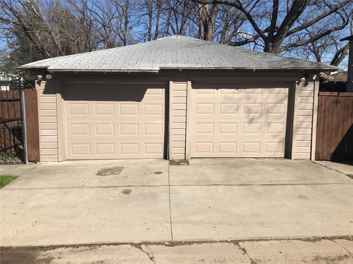 House for rent at Milmo Terrace, 4717 Deere St, Dallas, TX 75204