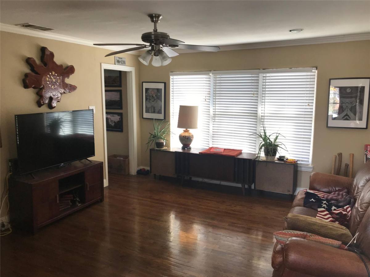 House for rent at Milmo Terrace, 4717 Deere St, Dallas, TX 75204