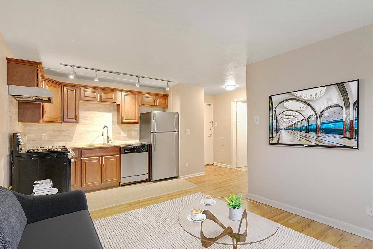 Apartment for rent at 15 Logan St #1, Denver, CO 80203