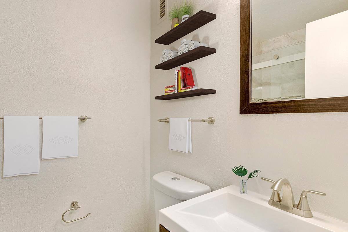 Apartment for rent at 15 Logan St #1, Denver, CO 80203