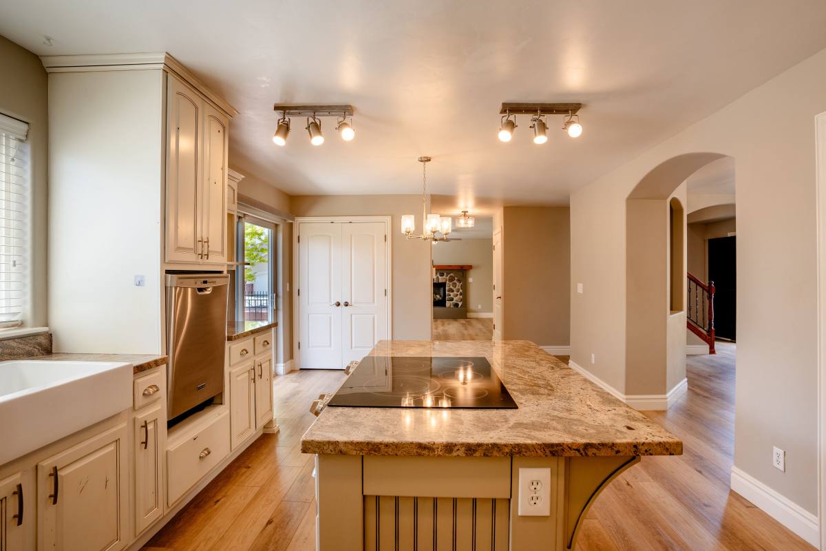 Apartment for rent at 10629 N Bermuda, Pleasant Grove, UT 84062