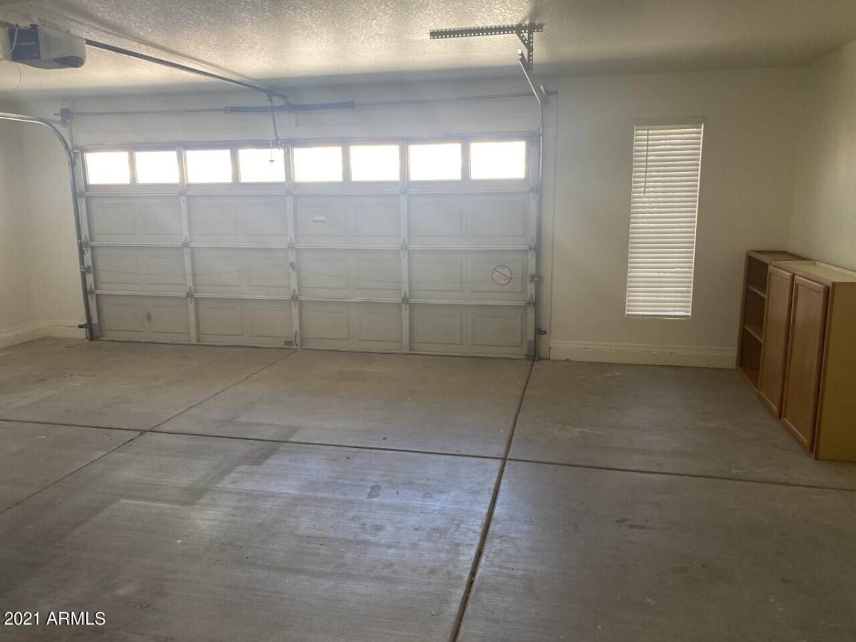 House for rent at 525 W Candlewood Lane, Gilbert, AZ 85233