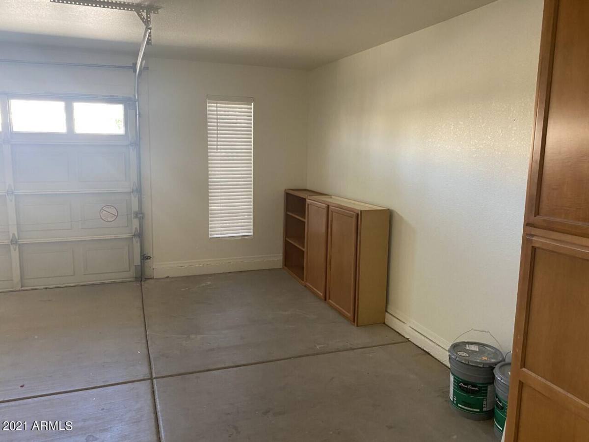 House for rent at 525 W Candlewood Lane, Gilbert, AZ 85233