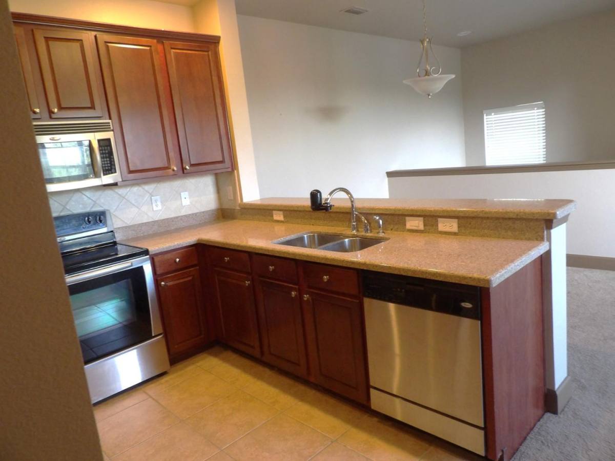 Condo for rent at 8098 Moonstone Dr #203, Sarasota, FL 34233