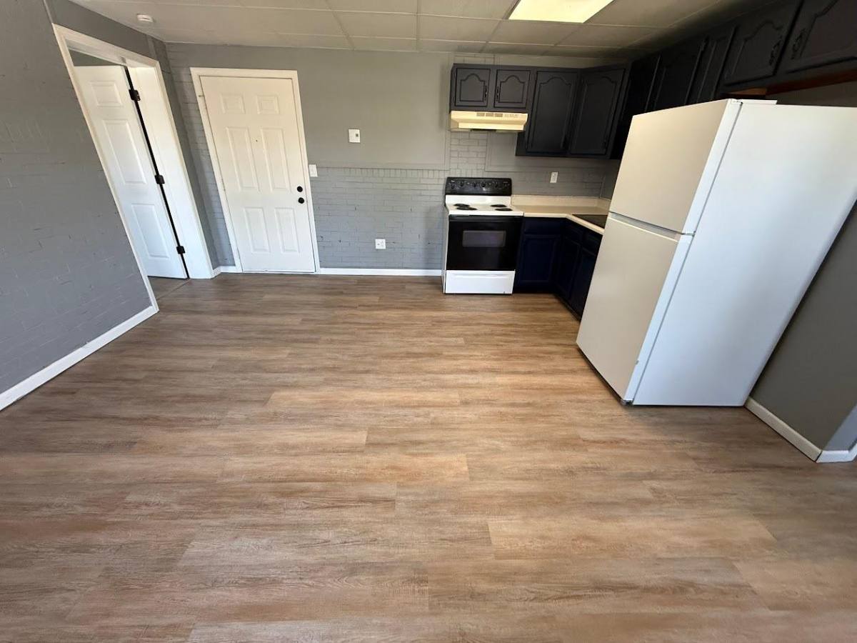 Apartment for rent at 1109 S Main St #210, Kokomo, IN 46902
