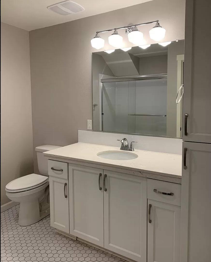 Apartment for rent at Wilburton, 6580 N Greenwich Ave #1, Portland, OR 97217
