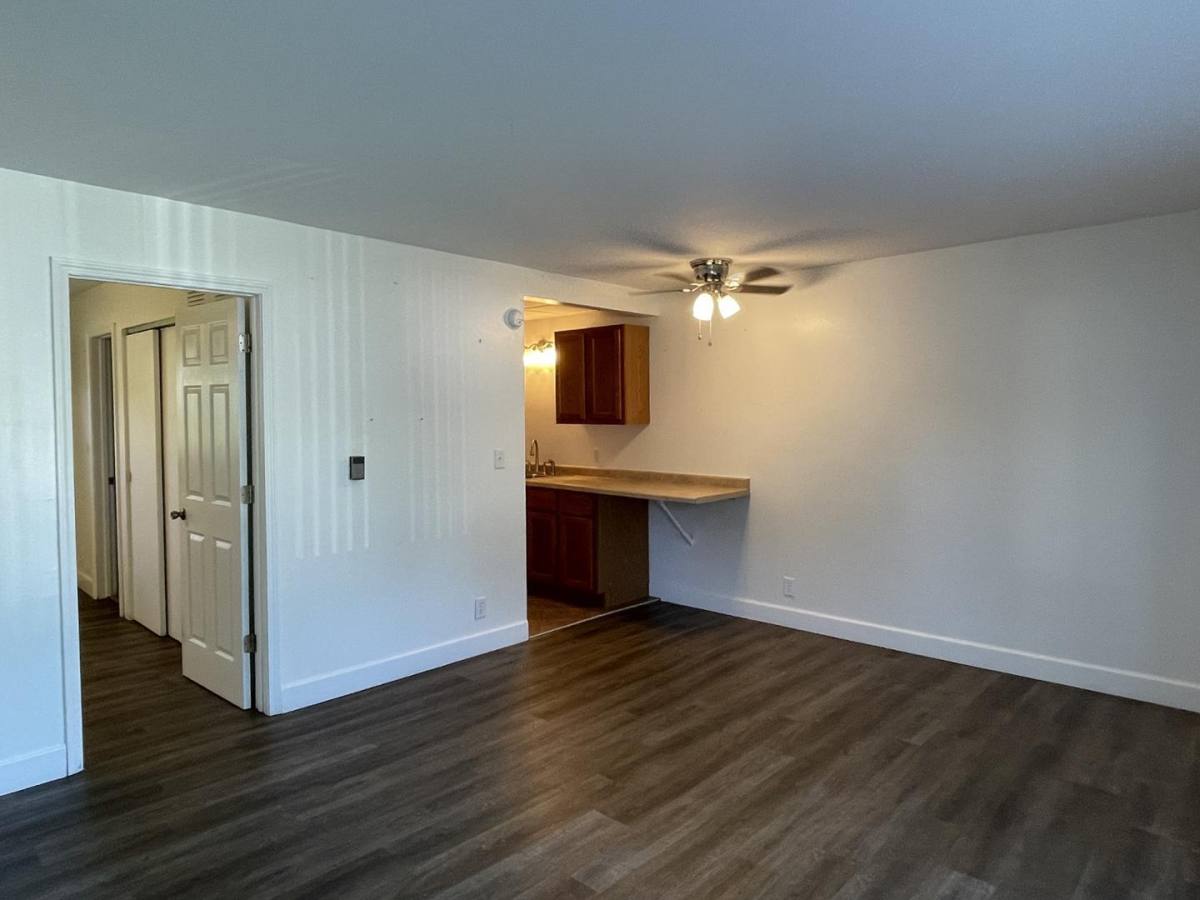 Apartment for rent at 508 N James St #3, Sparta, IL 62286