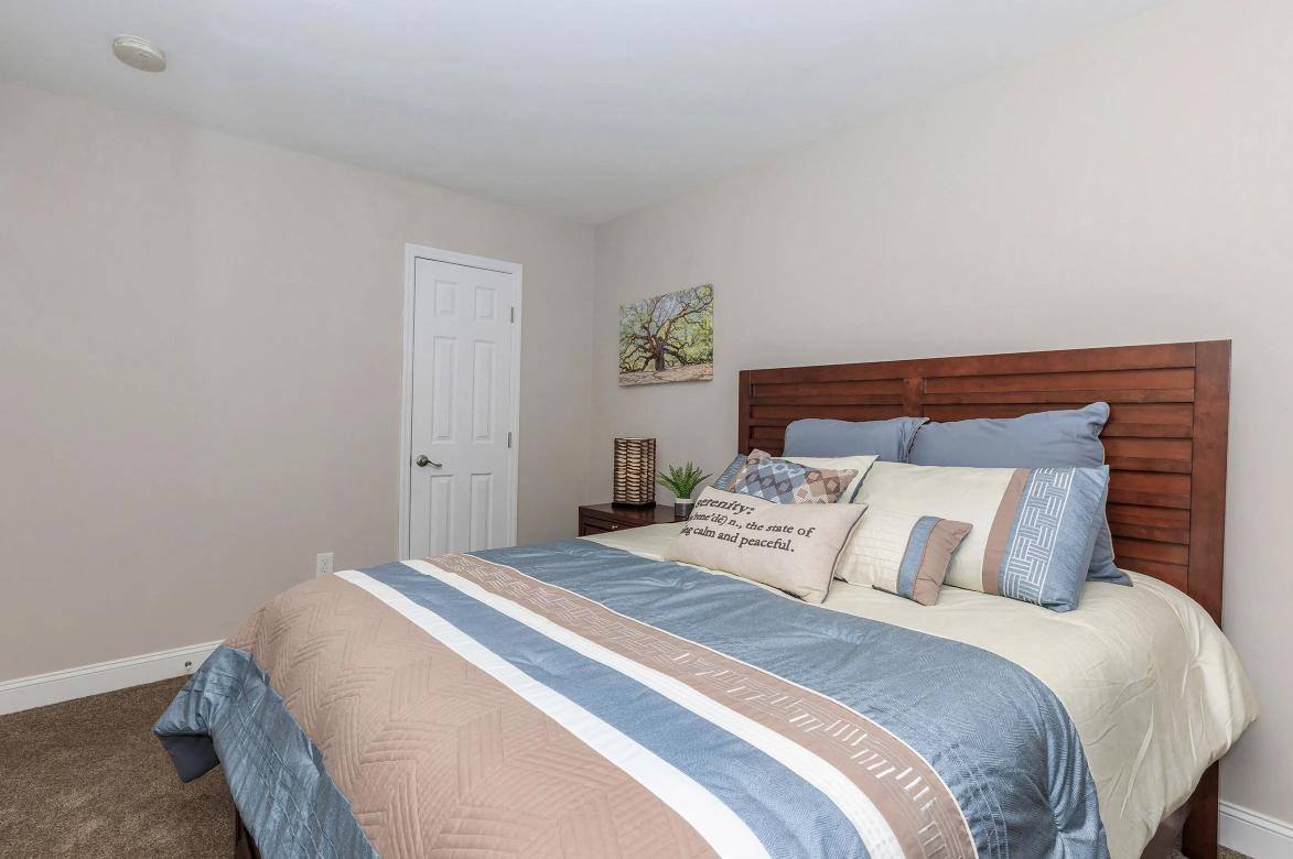Apartment for rent at Sawgrass, 35 Crosscreek Dr #F5, Charleston, SC 29412