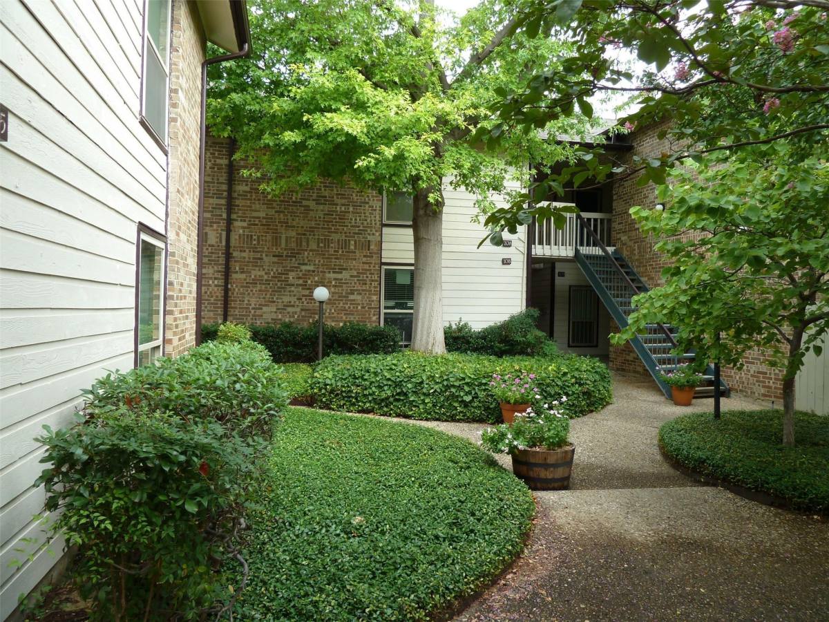 Condo for rent at Holly Ridge Townhomes, 7107 Holly Hill Dr #104-1, Dallas, TX 75231