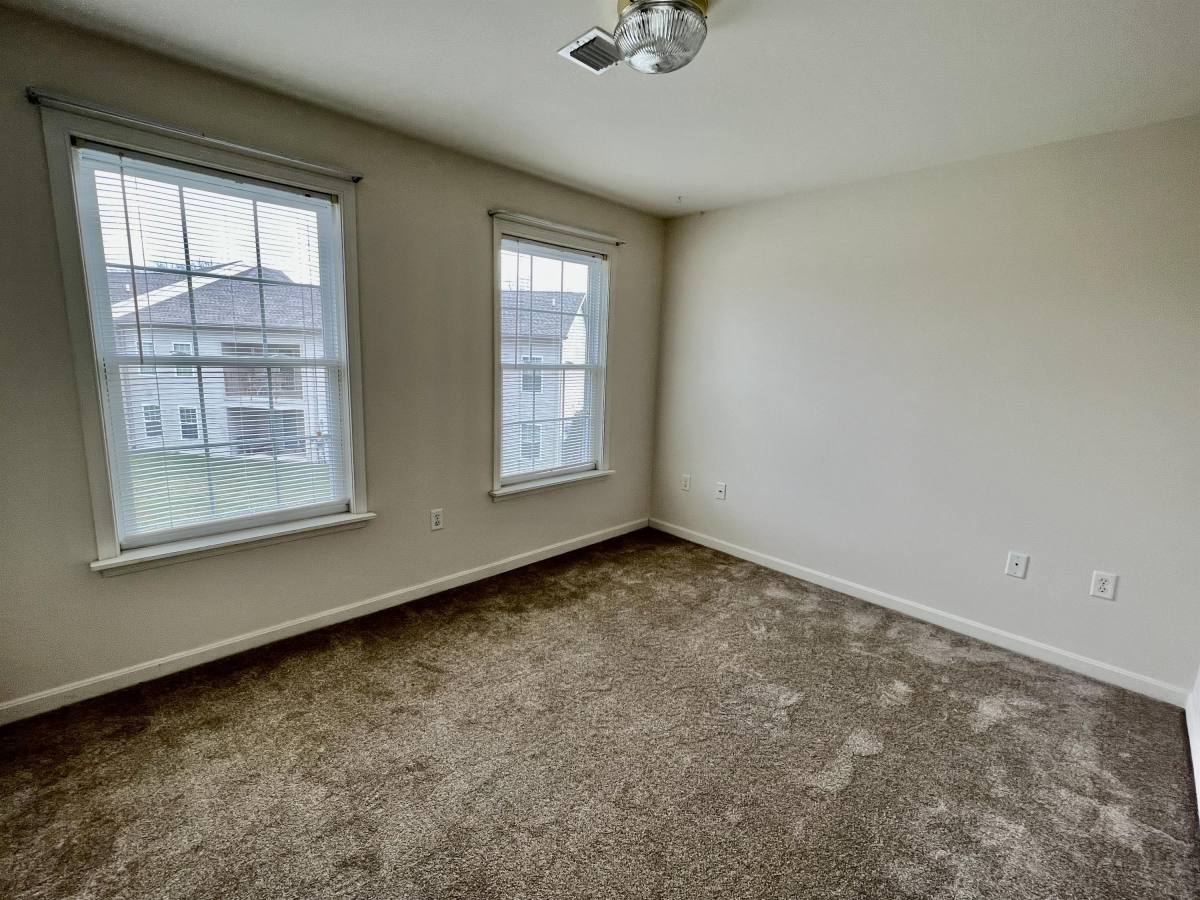 Townhouse for rent at Deer Path Woods, 136 Hiddenwood Dr #1, Harrisburg, PA 17110