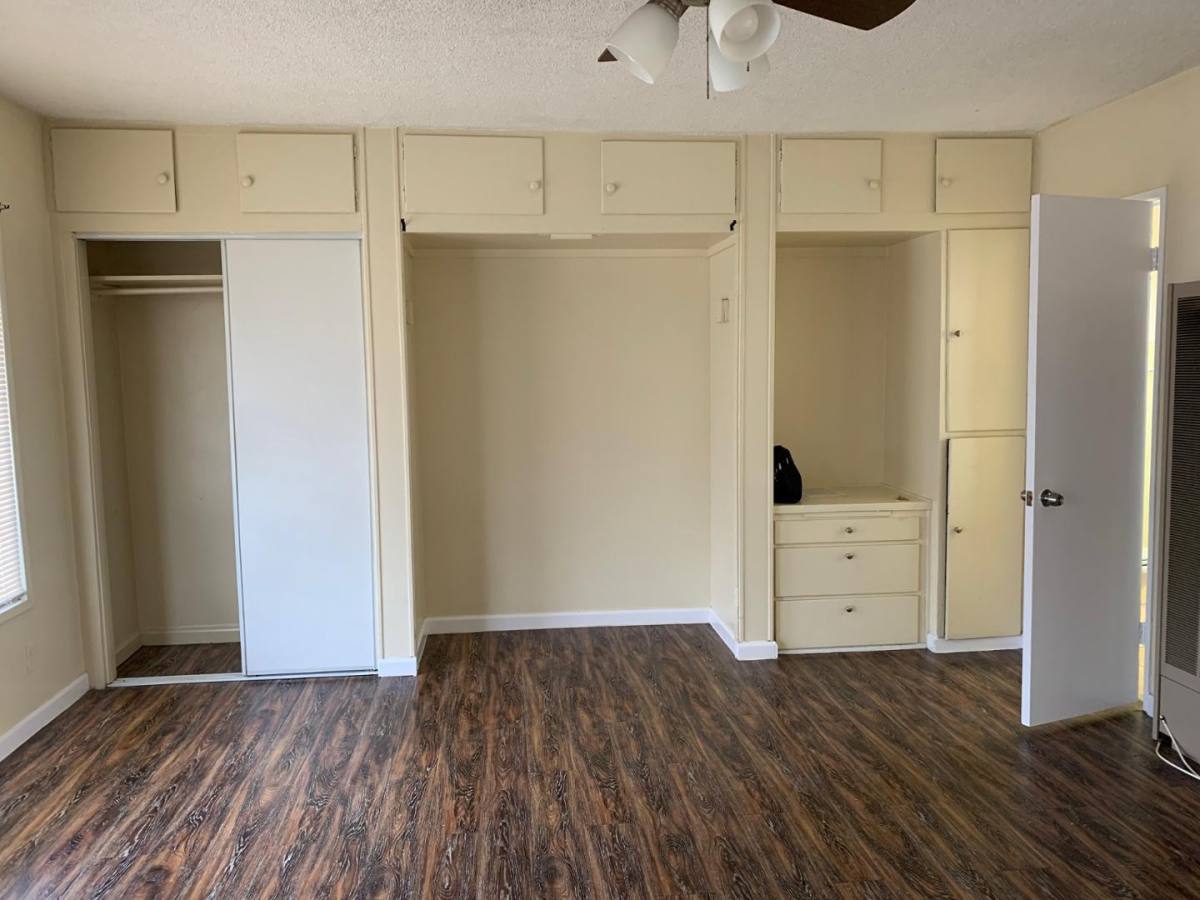 Townhouse for rent at 642 E Imperial Highway, Los Angeles, CA 90059