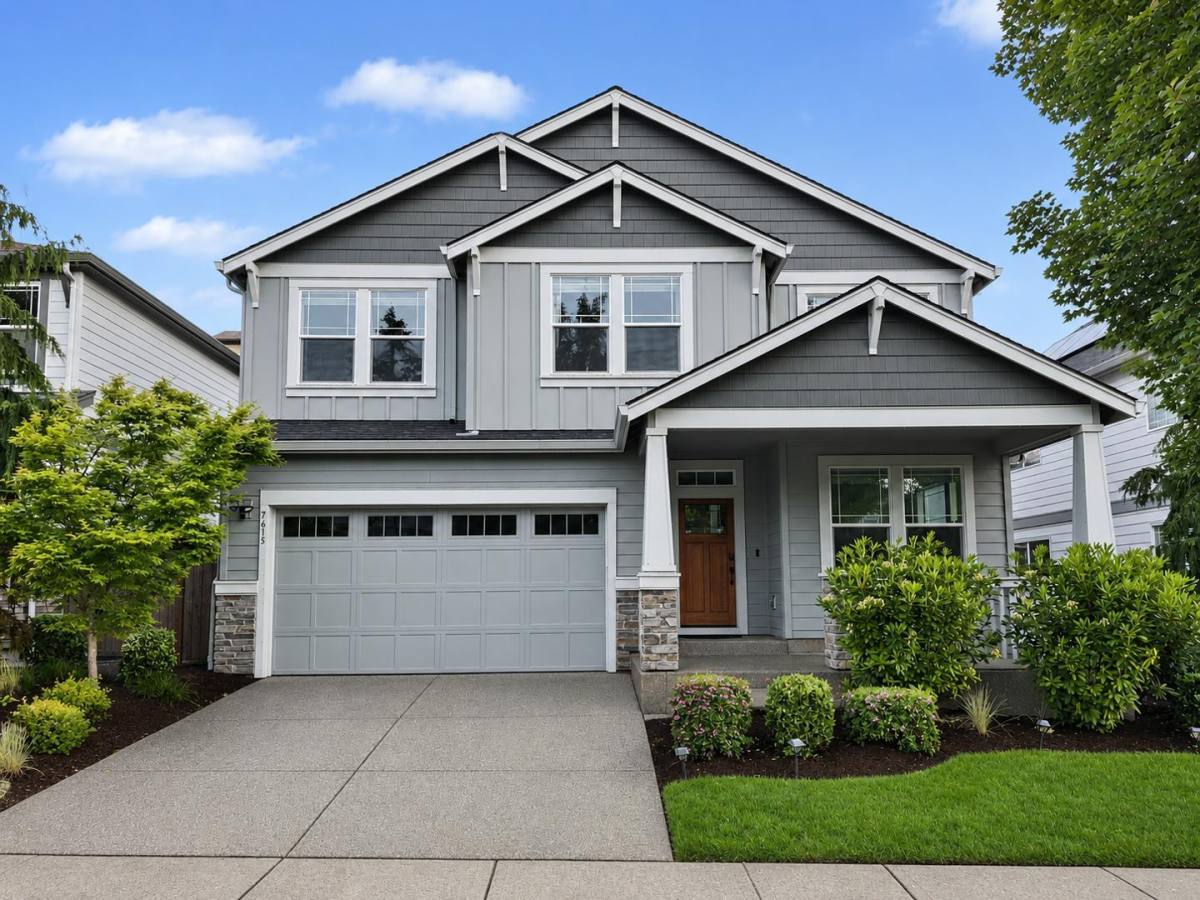House for rent at 7615 SW Applegate Dr, Beaverton, OR 97007