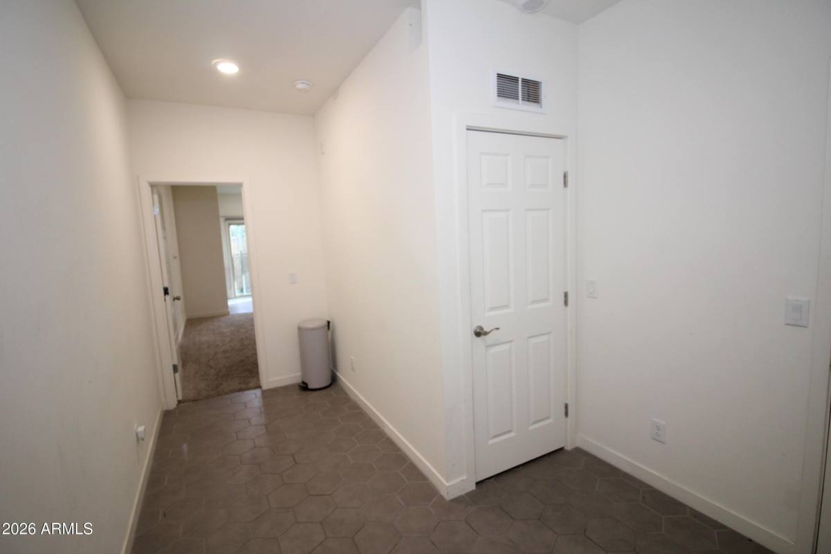 Townhouse for rent at 2215 W Harmont Dr, Phoenix, AZ 85021