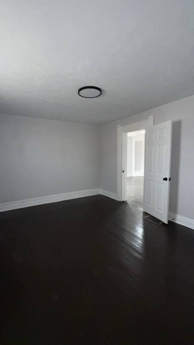 House for rent at 305 N Pershing Dr, Muncie, IN 47305