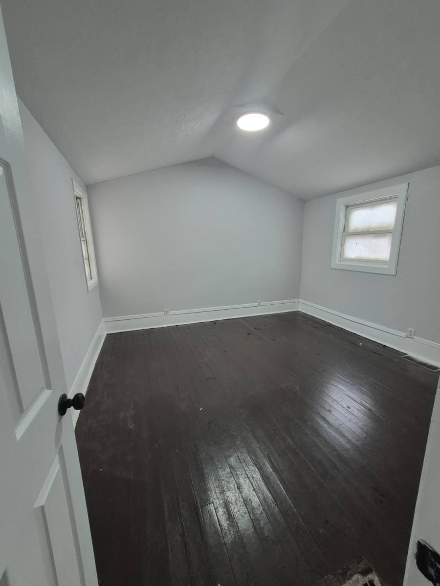House for rent at 305 N Pershing Dr, Muncie, IN 47305