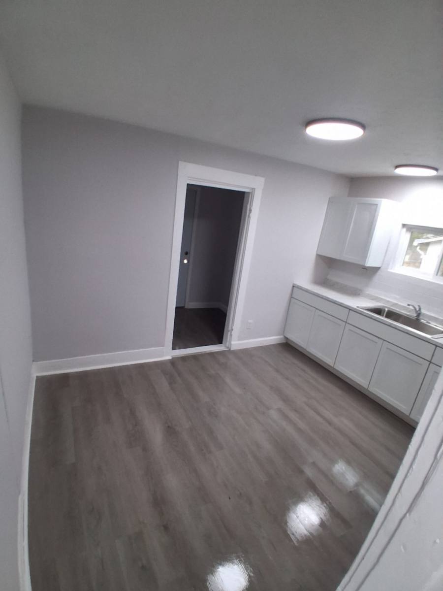 House for rent at 305 N Pershing Dr, Muncie, IN 47305