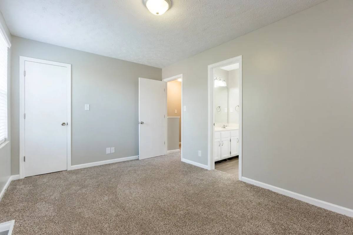 Townhouse for rent at Dunbar Townhomes, 291 Dunbar Cave Rd, Clarksville, TN 37043