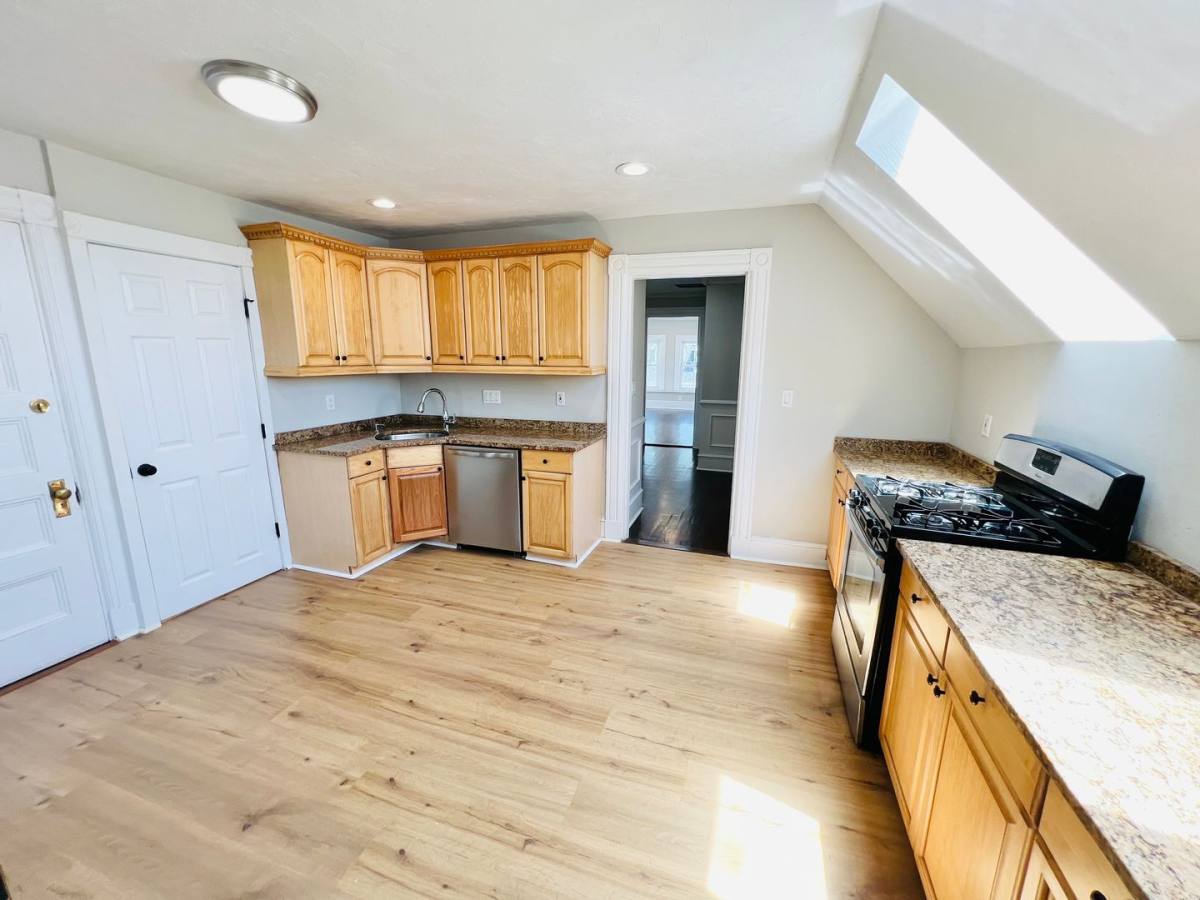 Apartment for rent at 9 Abbotsford St #3, Dorchester, MA 02121