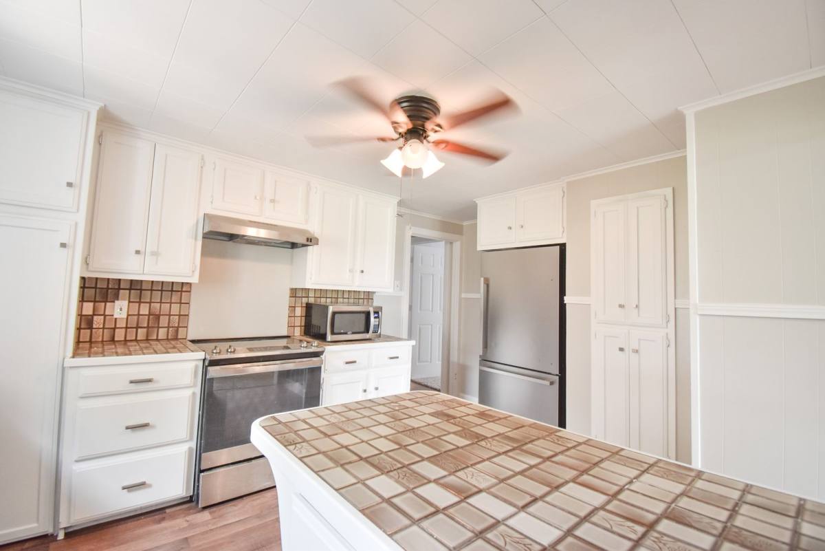 House for rent at 13292 Highway 110 N, Tyler, TX 75704