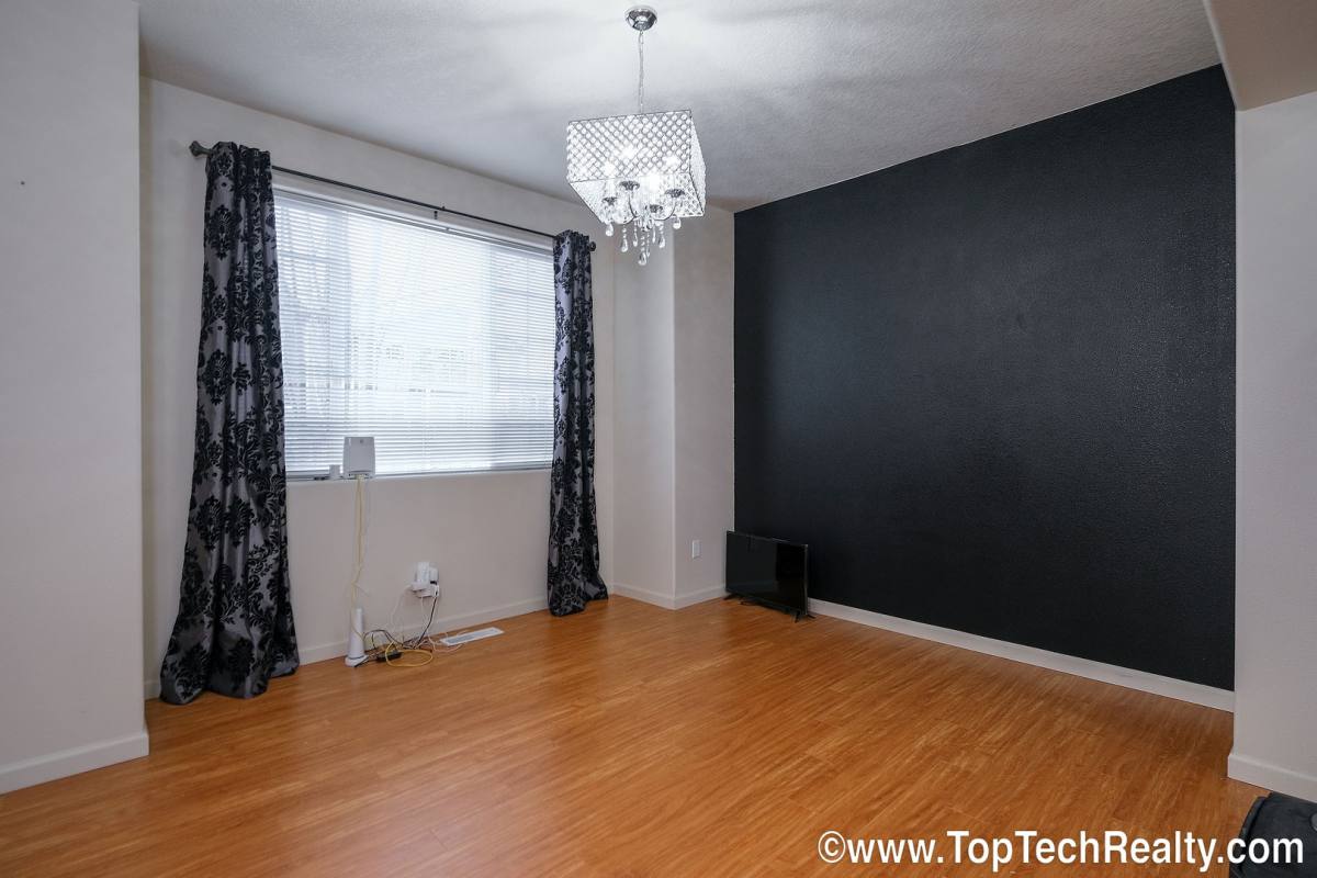 Townhouse for rent at 477 NW Edgeway Dr, Beaverton, OR 97006