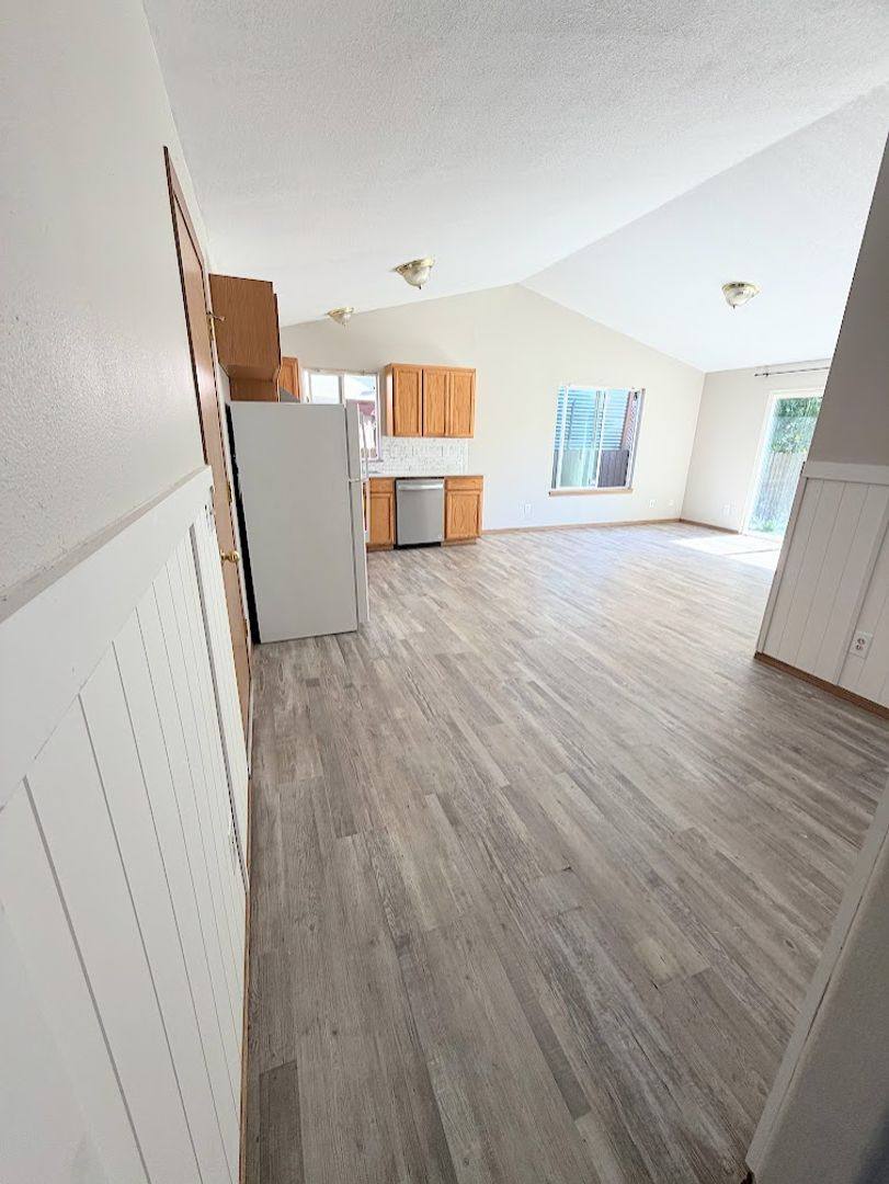 House for rent at 5188 Perry St, Salem, OR 97303