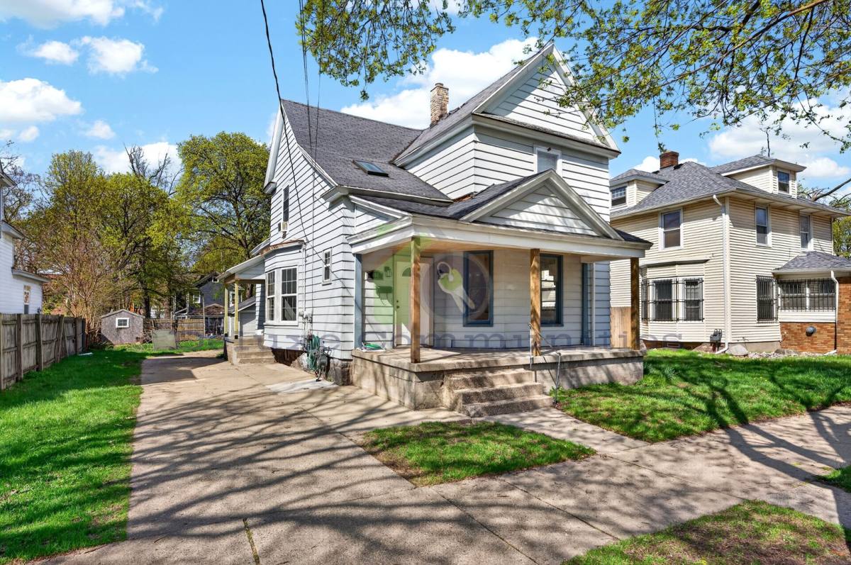 Apartment for rent at 851 Worden St SE, Grand Rapids, MI 49507