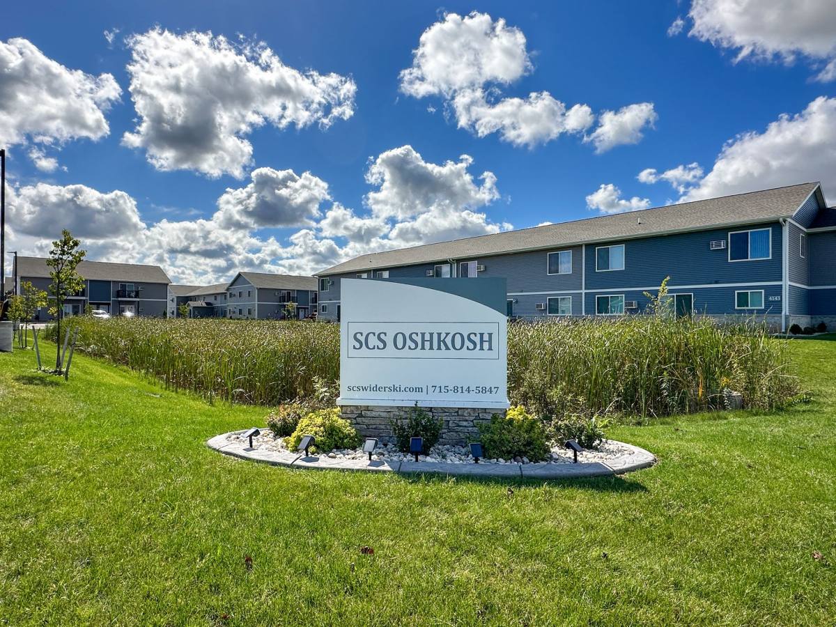 Apartment for rent at 4105 State Rd, Oshkosh, WI 54904