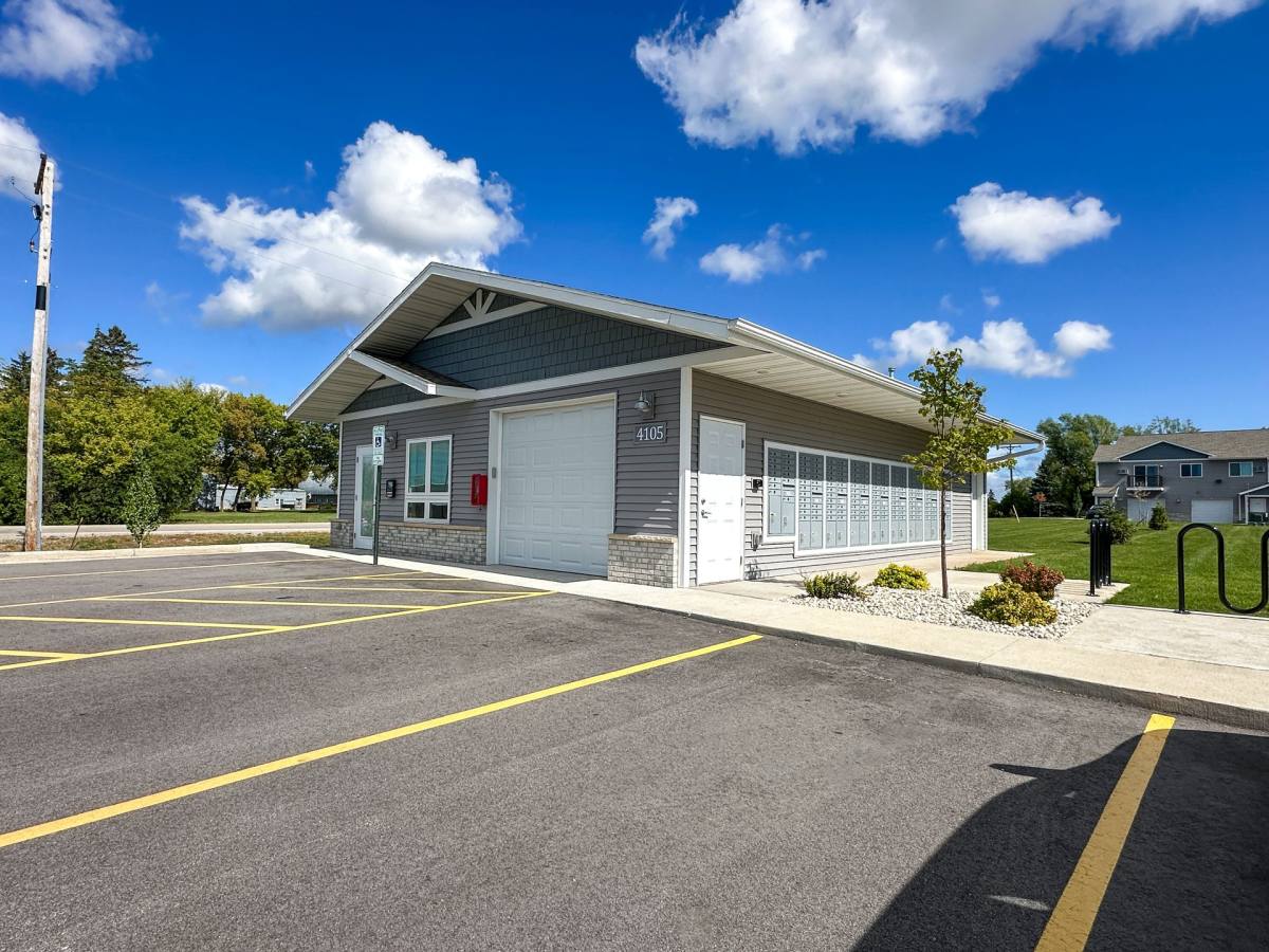 Apartment for rent at 4105 State Rd, Oshkosh, WI 54904