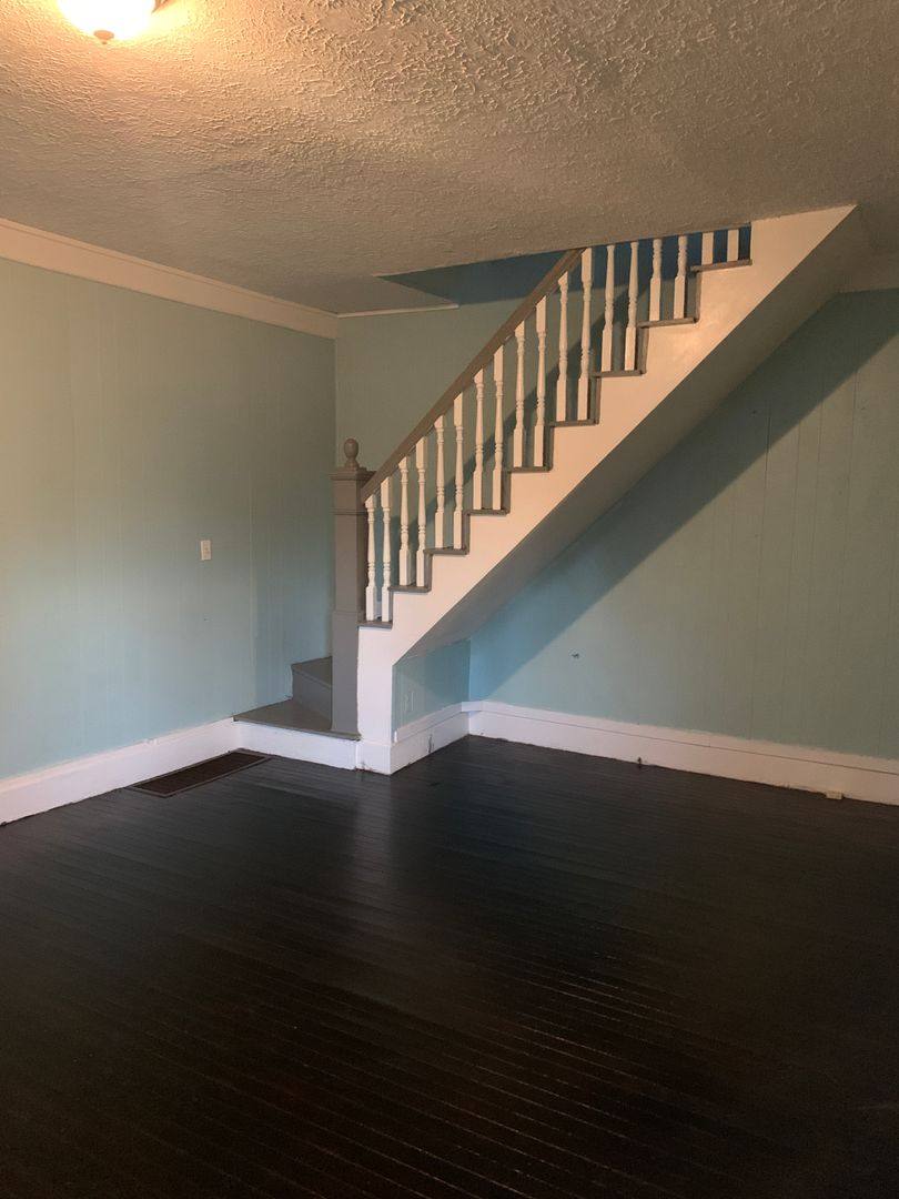 House for rent at 2007 Logan Ave, Middletown, OH 45044